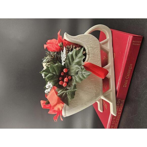 Other - Vintage Ceramic Sleigh Christmas Centerpiece Ready To Display 7.5 In